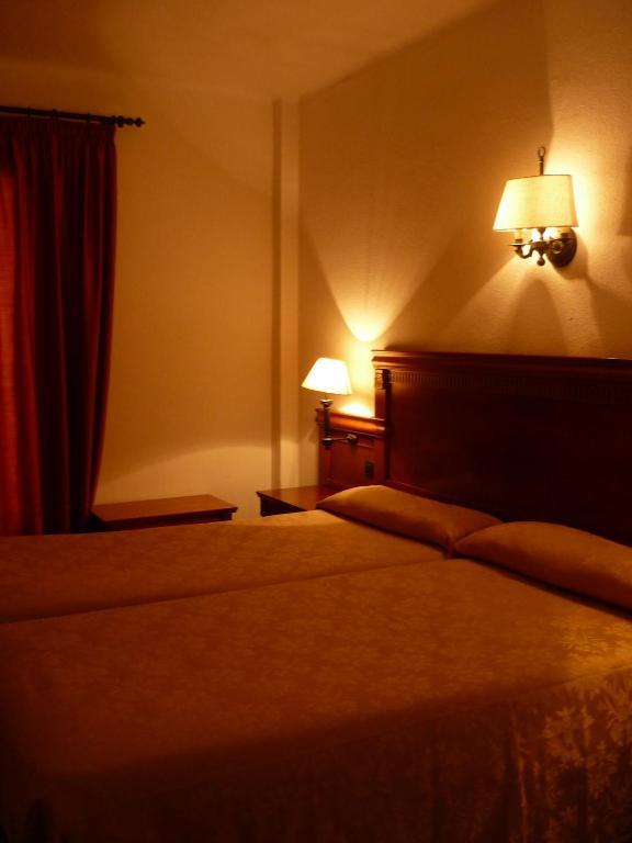 Hotel Haromar Calella Room photo
